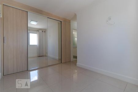 Apartamento para alugar com 70m², 2 quartos e 2 vagasSuíte