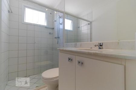 Apartamento para alugar com 70m², 2 quartos e 2 vagasBanheiro da Suíte
