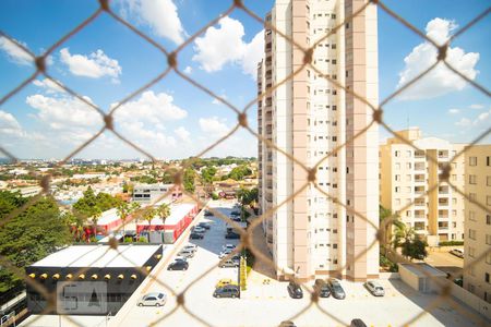 Apartamento para alugar com 70m², 2 quartos e 2 vagasVista da Sacada