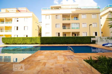 Apartamento para alugar com 70m², 2 quartos e 2 vagasÁrea comum - Piscina