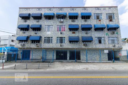 Apartamento à venda com 66m², 2 quartos e 1 vaga Apartamento à venda com 66m², 2 quartos e 1 vagaFachada