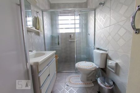 Casa à venda com 160m², 3 quartos e 2 vagasBanheiro do Corredor