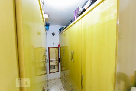 Casa à venda com 160m², 3 quartos e 2 vagasCloset da suíte