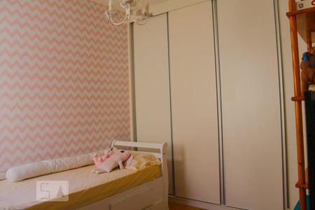 Casa à venda com 144m², 3 quartos e 4 vagasQuarto 2