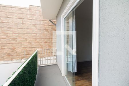 Casa à venda com 140m², 3 quartos e 2 vagasSuíte - Varanda