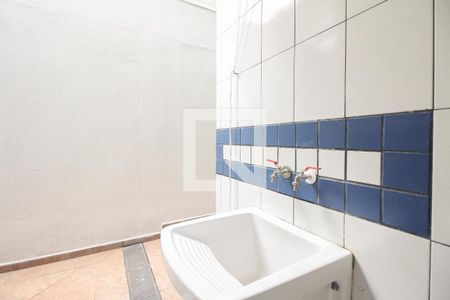 Casa à venda com 140m², 3 quartos e 2 vagasÁrea de Serviço