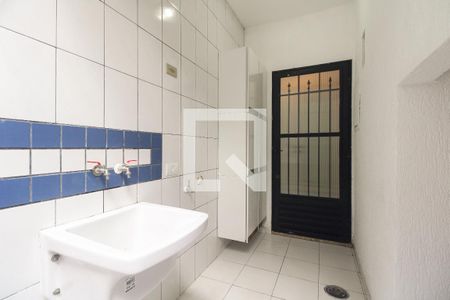 Casa à venda com 140m², 3 quartos e 2 vagasÁrea de Serviço