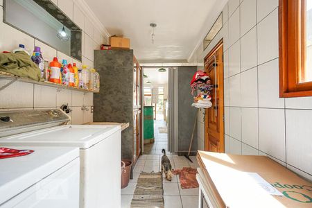 Casa à venda com 238m², 4 quartos e 2 vagas Casa à venda com 238m², 4 quartos e 2 vagasÁrea de Serviço