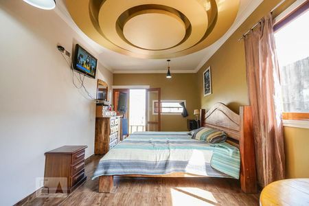 Casa à venda com 238m², 4 quartos e 2 vagas Casa à venda com 238m², 4 quartos e 2 vagasquarto 4