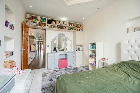 Casa à venda com 238m², 4 quartos e 2 vagas Casa à venda com 238m², 4 quartos e 2 vagasQuarto 02