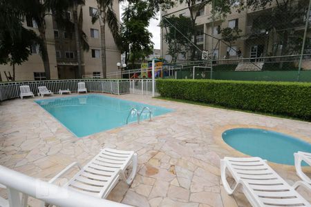 Apartamento à venda com 55m², 3 quartos e 1 vagaÁrea comum - Piscina