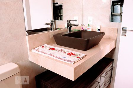 Apartamento para alugar com 86m², 3 quartos e 2 vagasBanheiro 1