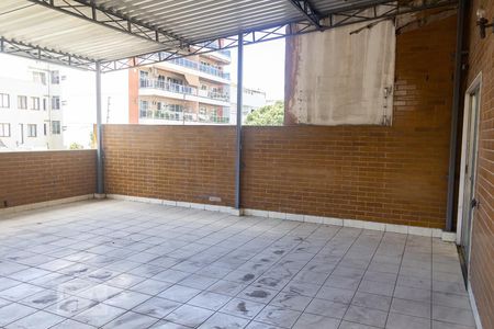 Casa à venda com 450m², 5 quartos e 4 vagas Casa à venda com 450m², 5 quartos e 4 vagas área externa do quarto andar