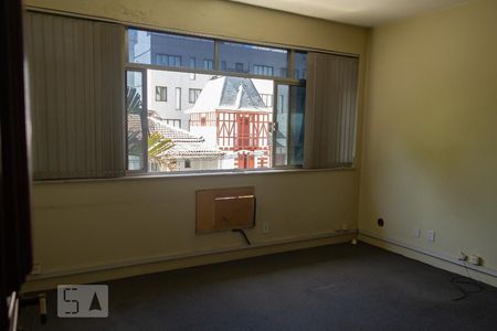 Casa à venda com 450m², 5 quartos e 4 vagas Casa à venda com 450m², 5 quartos e 4 vagasquarto 3