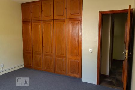 Casa à venda com 450m², 5 quartos e 4 vagas Casa à venda com 450m², 5 quartos e 4 vagasquarto 3