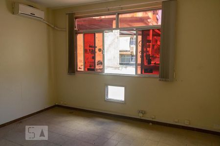 Casa à venda com 450m², 5 quartos e 4 vagas Casa à venda com 450m², 5 quartos e 4 vagasquarto 5 suíte