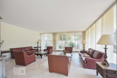 Apartamento à venda com 85m², 2 quartos e 1 vagaHall