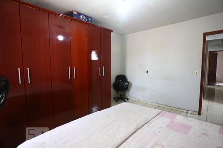 Casa à venda com 120m², 3 quartos e 2 vagasQuarto 1