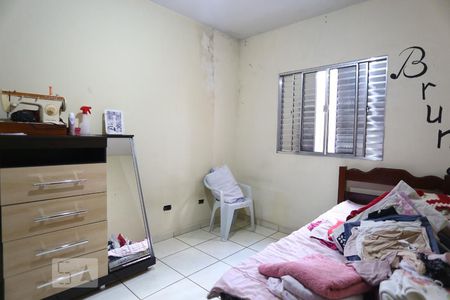 Casa à venda com 120m², 3 quartos e 2 vagasQuarto 2