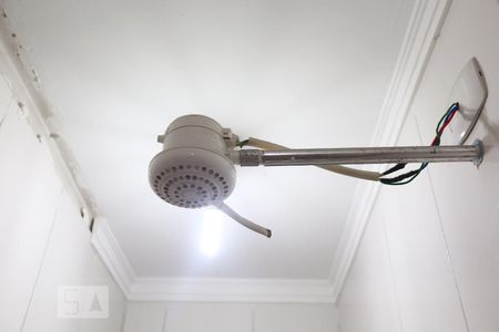 Casa à venda com 120m², 3 quartos e 2 vagasBanheiro