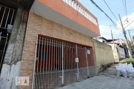 Casa à venda com 120m², 3 quartos e 2 vagasFachada