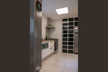 Apartamento à venda com 170m², 3 quartos e 4 vagasCozinha