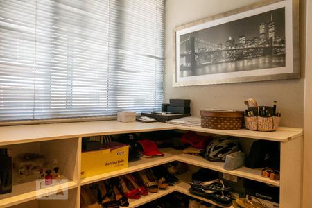 Apartamento à venda com 170m², 3 quartos e 4 vagassuíte 1