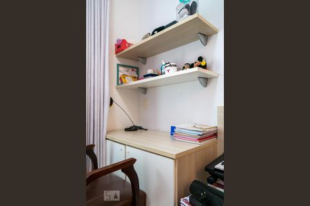 Apartamento à venda com 170m², 3 quartos e 4 vagassuíte 2