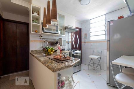 Apartamento à venda com 57m², 2 quartos e sem vagaCozinha