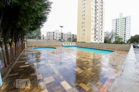 Apartamento à venda com 65m², 2 quartos e 1 vaga Apartamento à venda com 65m², 2 quartos e 1 vagaÁrea comum - Piscina