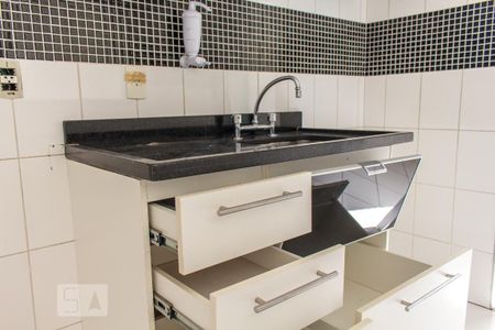 Apartamento para alugar com 50m², 2 quartos e 1 vaga Apartamento para alugar com 50m², 2 quartos e 1 vagaCozinha
