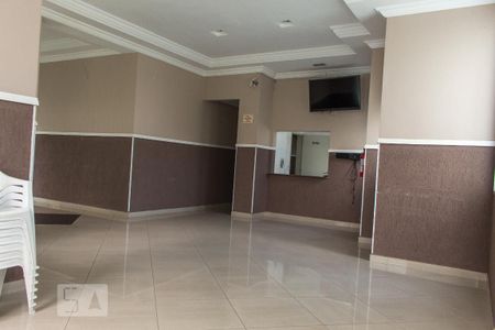 Apartamento para alugar com 50m², 2 quartos e 1 vaga Apartamento para alugar com 50m², 2 quartos e 1 vagaÁrea comum - Salão de festas