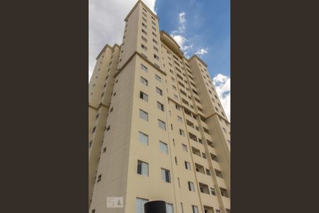 Apartamento para alugar com 50m², 2 quartos e 1 vaga Apartamento para alugar com 50m², 2 quartos e 1 vagaFachada do bloco