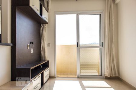 Sala de apartamento para alugar com 2 quartos, 50m² em Vila Mazzei, São Paulo