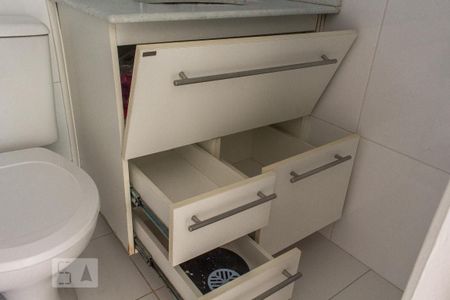 Apartamento para alugar com 50m², 2 quartos e 1 vaga Apartamento para alugar com 50m², 2 quartos e 1 vagaBanheiro