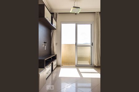 Sala de apartamento para alugar com 2 quartos, 50m² em Vila Mazzei, São Paulo