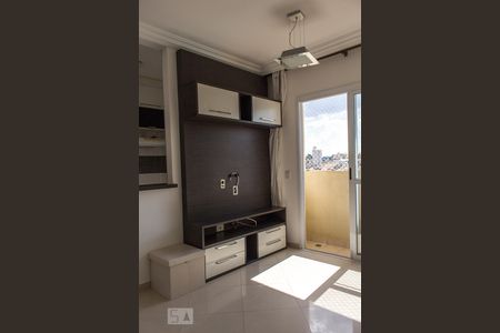 Sala de apartamento para alugar com 2 quartos, 50m² em Vila Mazzei, São Paulo