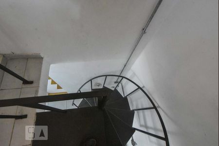 Studio para alugar com 59m², 1 quarto e 1 vagaEscada