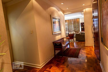 Antessala de apartamento à venda com 4 quartos, 300m² em Higienópolis, São Paulo