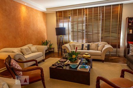 Sala de apartamento à venda com 4 quartos, 300m² em Higienópolis, São Paulo