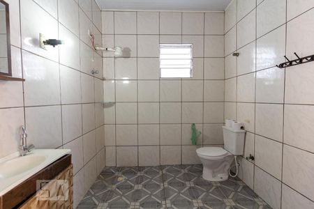 Casa à venda com 90m², 2 quartos e 2 vagasBanheiro