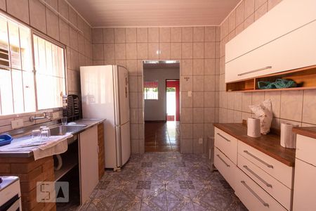 Casa à venda com 90m², 2 quartos e 2 vagasCozinha