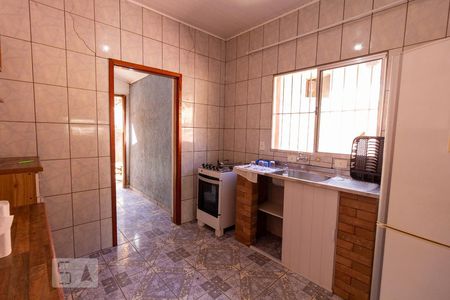 Casa à venda com 90m², 2 quartos e 2 vagasCozinha