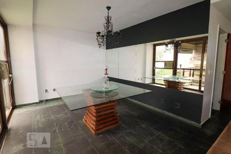 Sala de apartamento à venda com 3 quartos, 178m² em Grajaú, Rio de Janeiro