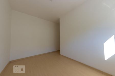 Quarto de apartamento à venda com 2 quartos, 56m² em Teresópolis, Porto Alegre