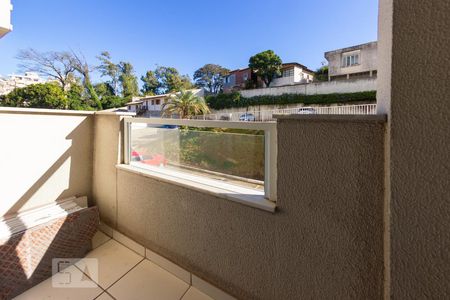Sala de apartamento à venda com 2 quartos, 56m² em Teresópolis, Porto Alegre