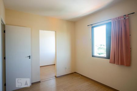 Quarto 1 de apartamento para alugar com 3 quartos, 70m² em Rudge Ramos, São Bernardo do Campo