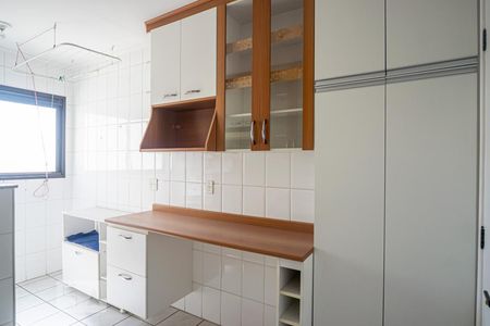 Apartamento para alugar com 70m², 3 quartos e 2 vagasCozinha