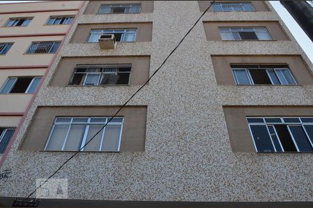 Apartamento à venda com 50m², 1 quarto e sem vagaFachada do bloco