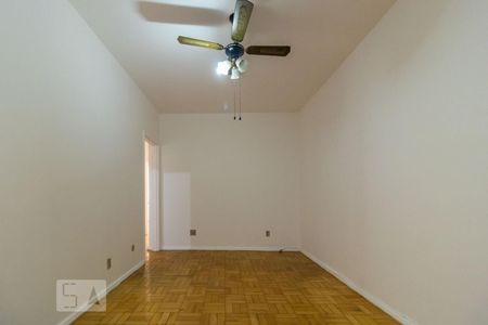 Sala de apartamento para alugar com 2 quartos, 66m² em Vila da Penha, Rio de Janeiro